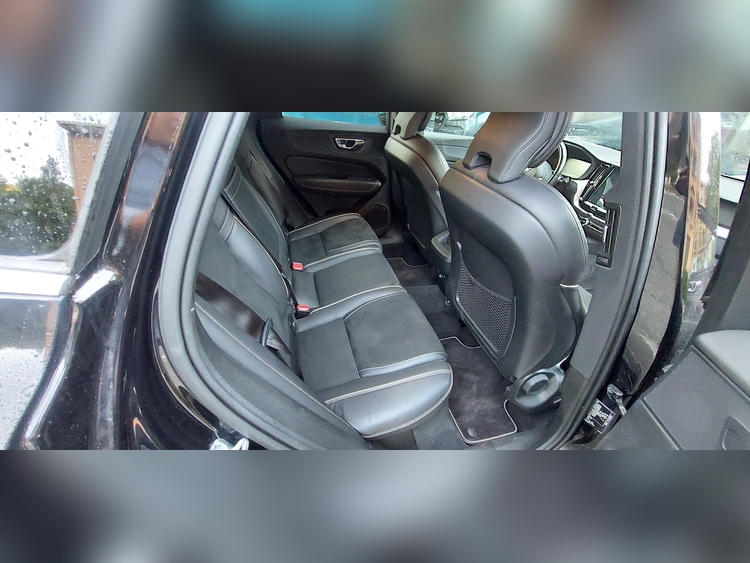 Volvo Xc 60 150CV foto 6